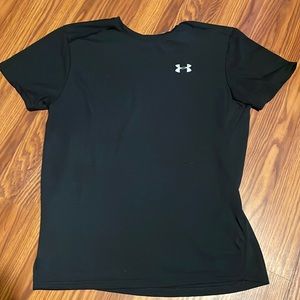 Men’s fitted under around tee